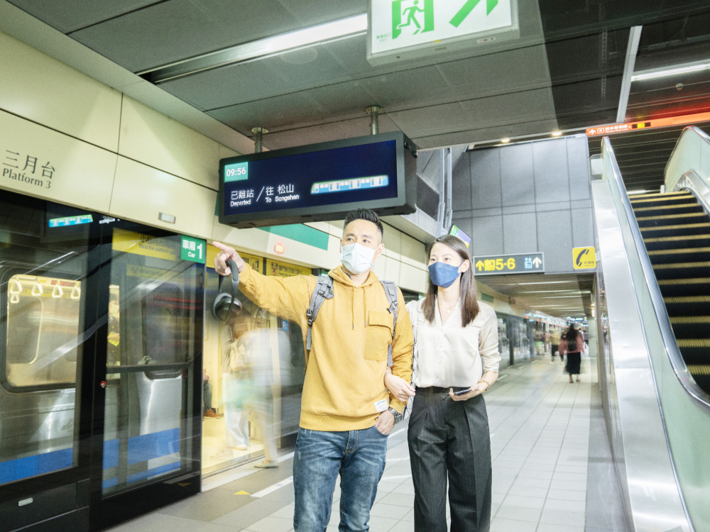 ���_�����_��֮���u��TARTAN�@ʾ������_�����\��ɽվ�������Ԫ����L�l�ͱ����c�߮��|(zh��)��ɫ�����_�����\վ������µĶ���܇վ�Lò